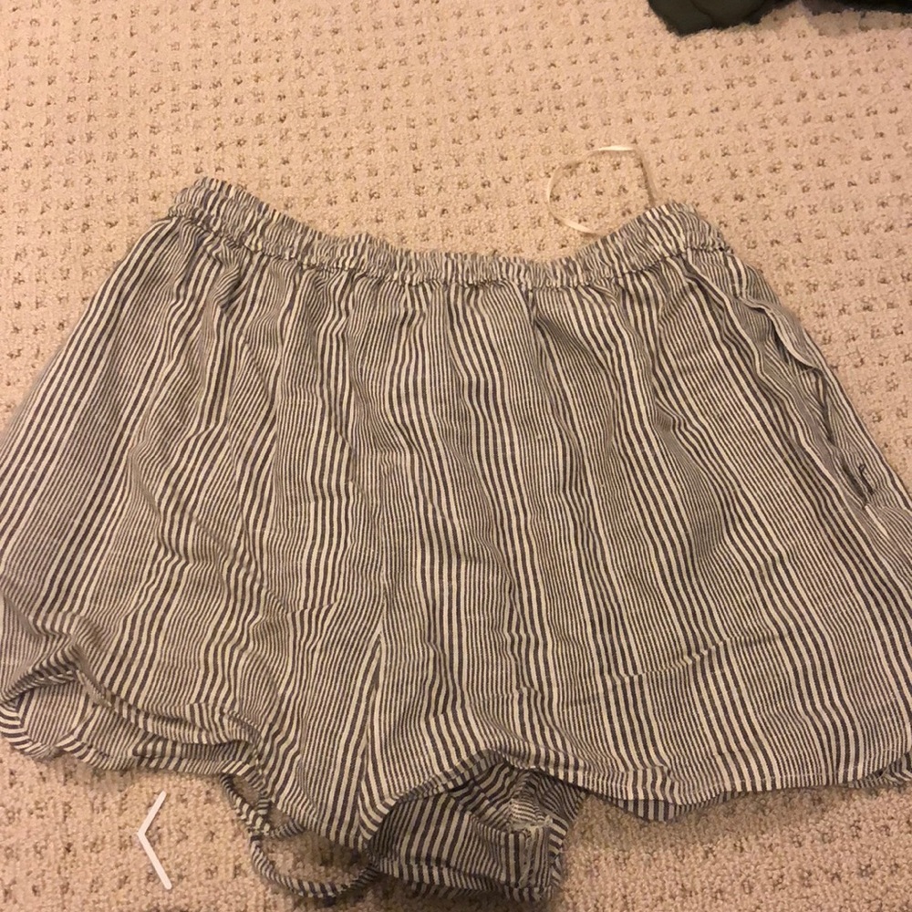shorts!!! - Picture 4 of 5